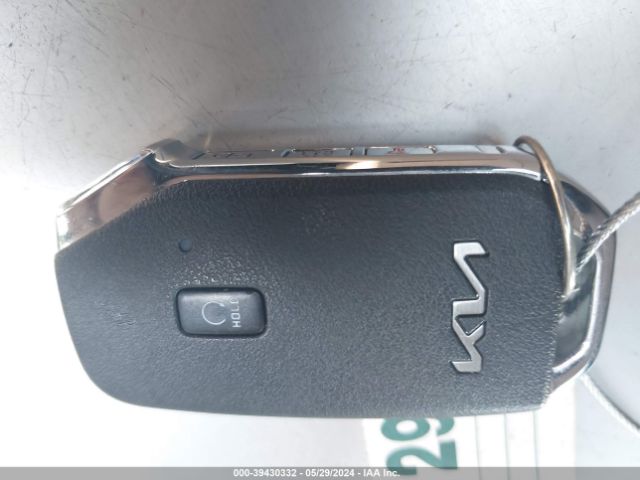 KNDCR3L18P5059996 KIA Niro Ev Wind