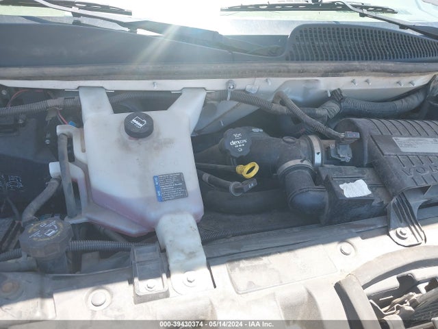 Chevrolet Express 2500 Work Van 2018 1GCWGAFGXJ1284278 Image 10