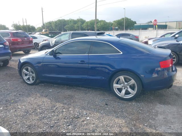 WAULFAFRXEA037028 Audi A5 2.0t Premium