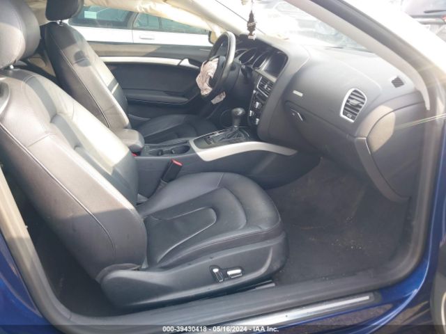 WAULFAFRXEA037028 Audi A5 2.0t Premium