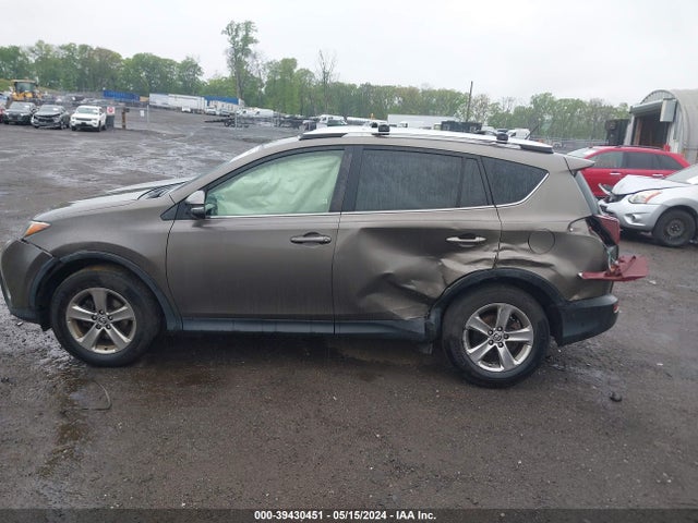 Toyota Rav4 Xle 2015 JTMRFREV6FD130459 Image 14