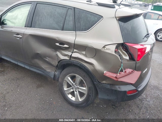 Toyota Rav4 Xle 2015 JTMRFREV6FD130459 Image 6