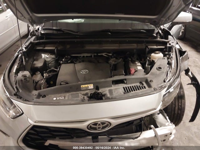 Toyota Highlander Xle 2022 5TDGZRBH7NS243398 Image 10