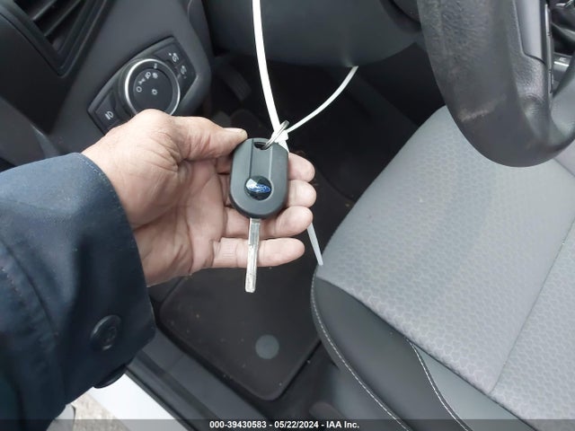Ford ESCAPE SE 2018 1FMCU0GD0JUA10429 Image 11
