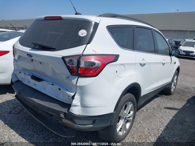 Ford ESCAPE SE 2018 1FMCU0GD0JUA10429 Image 4