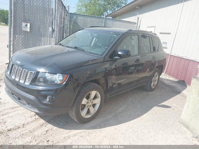 Jeep Compass Latitude 4x4 2017 1C4NJDEB7HD167528 Image 2