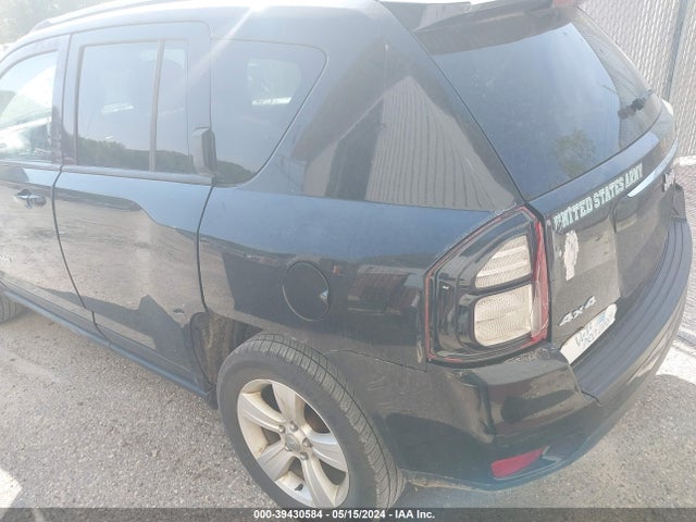 Jeep Compass Latitude 4x4 2017 1C4NJDEB7HD167528 Image 3
