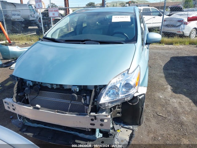 Toyota Prius Four 2014 JTDKN3DUXE1847151 Image 13