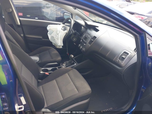 KIA FORTE LX 2018 3KPFK4A75JE210576 Image 5