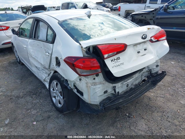 KIA FORTE LX 2017 3KPFK4A77HE053918 Image 14