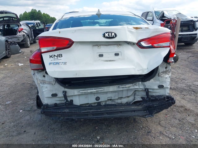 KIA FORTE LX 2017 3KPFK4A77HE053918 Image 15