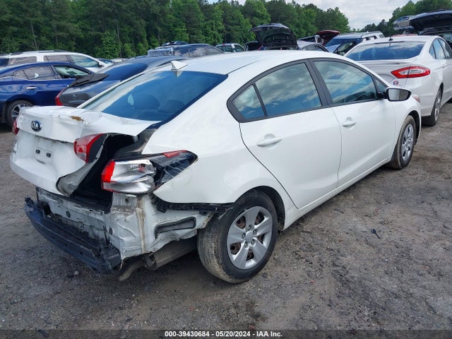 KIA FORTE LX 2017 3KPFK4A77HE053918 Image 4