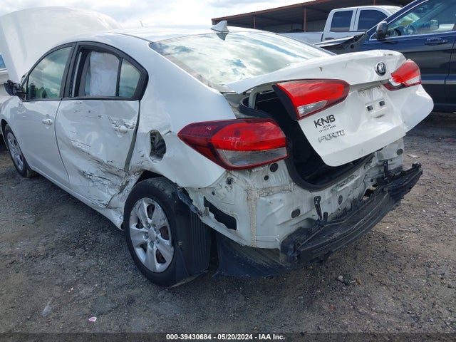 KIA FORTE LX 2017 3KPFK4A77HE053918 Image 6