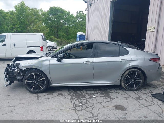 Toyota CAMRY XSE 2019 4T1B61HK7KU292000 Image 14