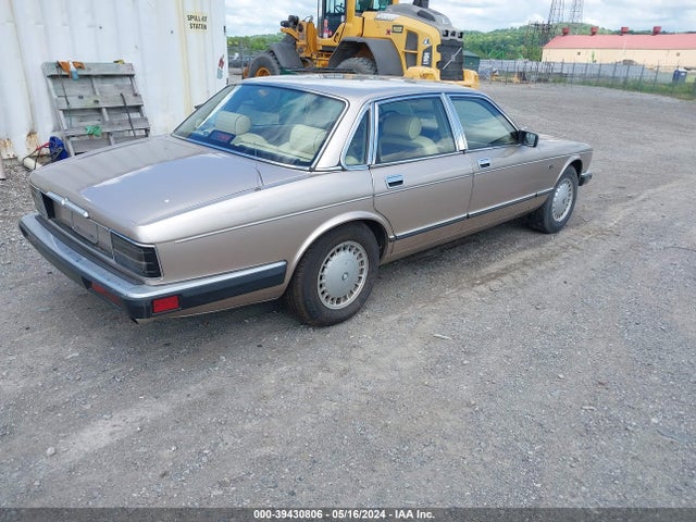 1992 JAGUAR XJ6 SAJKY1748NC652002 Photo 3