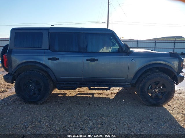 Ford Bronco Black Diamond 2023 1FMEE5BP6PLB52593 Image 13