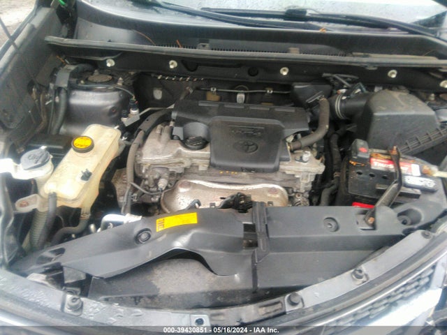 Toyota RAV4 LE 2015 2T3BFREV1FW244454 Image 10