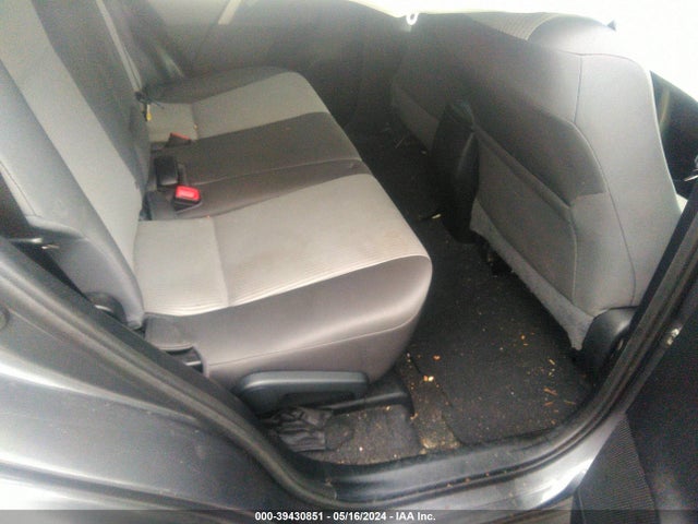 Toyota RAV4 LE 2015 2T3BFREV1FW244454 Image 8