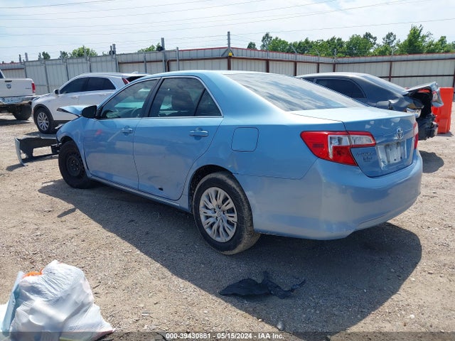 4T4BF1FK5ER346620 Toyota CAMRY LE
