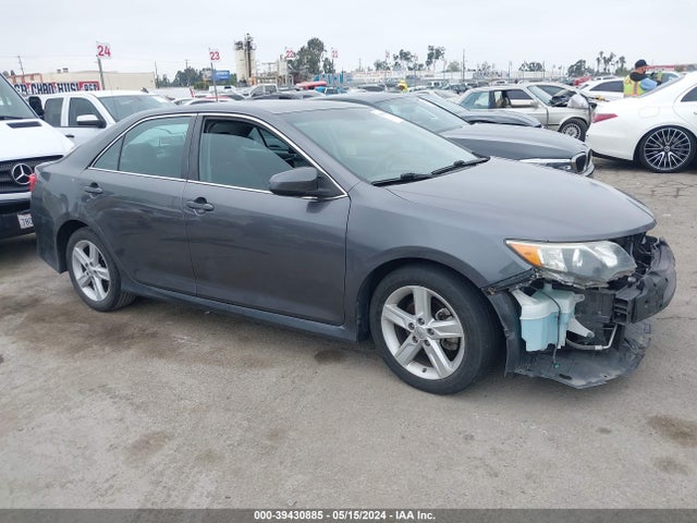 Toyota CAMRY SE 2014 4T1BF1FK1EU460799 main image