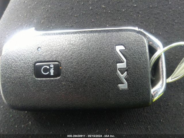 5XXG64J28NG146981 KIA K5 Gt-line
