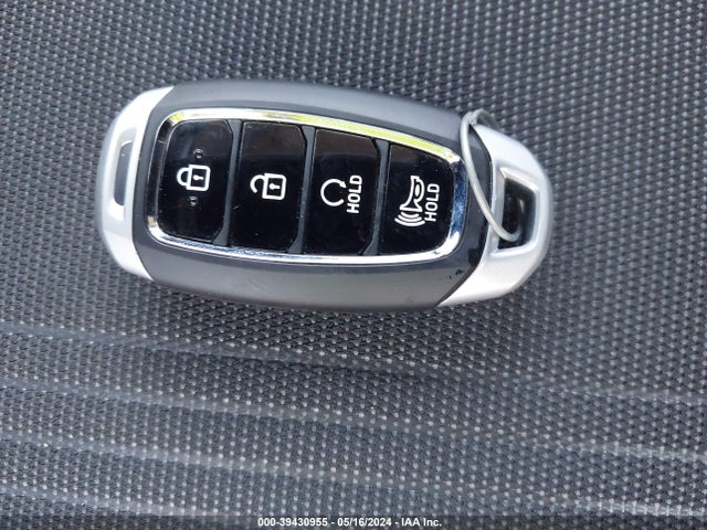 Hyundai Venue Limited 2024 KMHRC8A32RU287526 Image 11