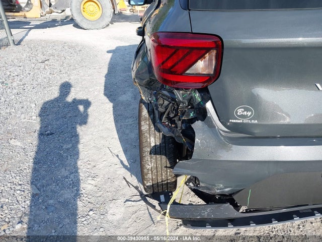 Hyundai Venue Limited 2024 KMHRC8A32RU287526 Image 18