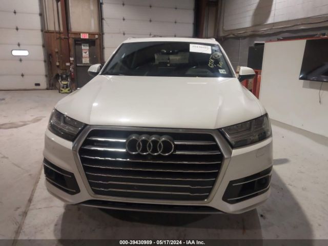WA1VAAF70HD014461 Audi Q7 3.0t Premium