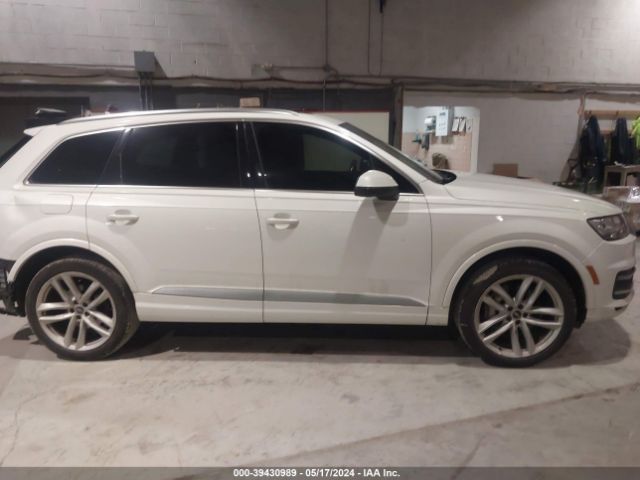 WA1VAAF70HD014461 Audi Q7 3.0t Premium