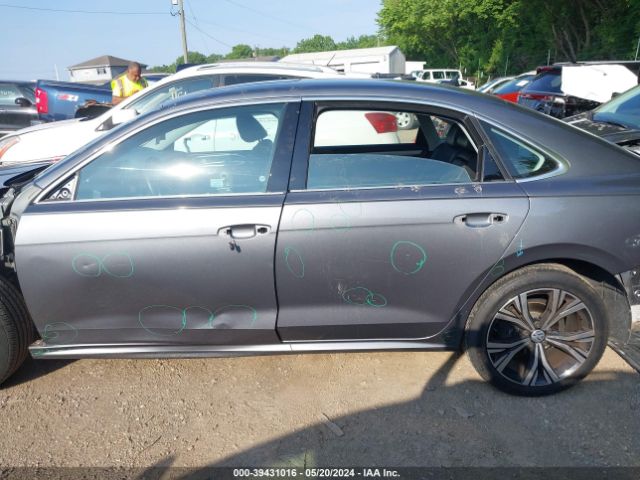 1VWSA7A39MC004976 Volkswagen Passat 2.0t Se