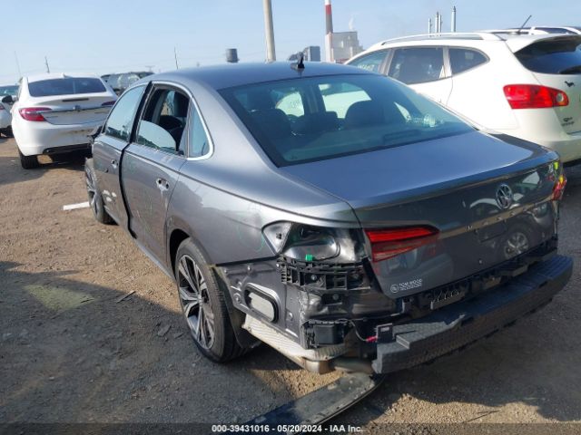 1VWSA7A39MC004976 Volkswagen Passat 2.0t Se