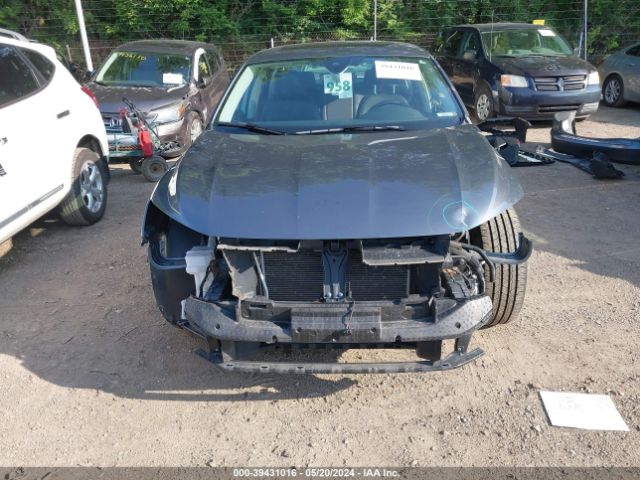 1VWSA7A39MC004976 Volkswagen Passat 2.0t Se