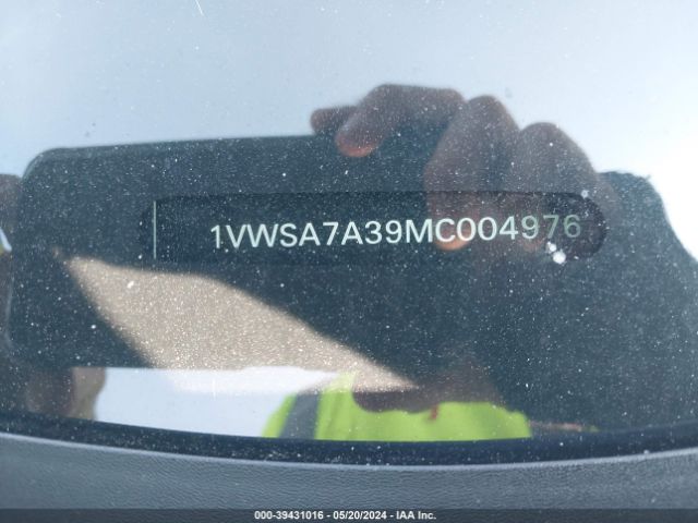 1VWSA7A39MC004976 Volkswagen Passat 2.0t Se