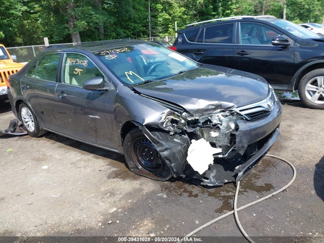 Toyota CAMRY LE 2014 4T4BF1FKXER415754 Image 1