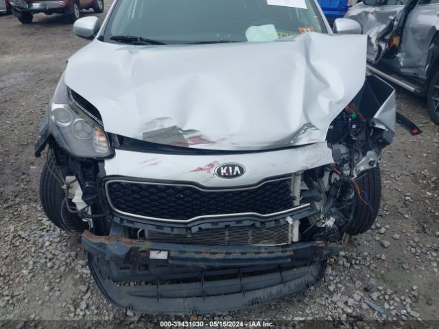 KNDPMCAC6H7088214 KIA Sportage Lx