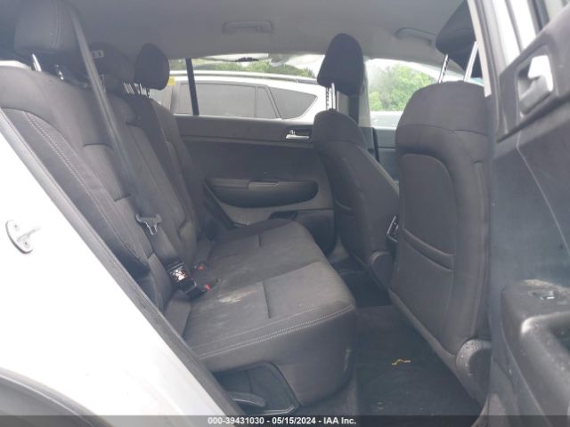 KNDPMCAC6H7088214 KIA Sportage Lx