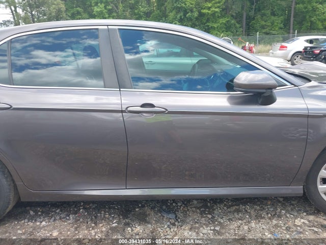 Toyota CAMRY LE 2019 4T1B11HK4KU680638 Image 14