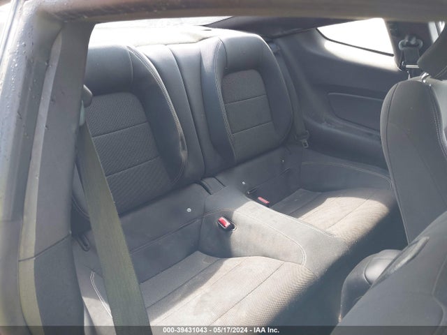 Ford Mustang V6 2017 1FA6P8AM7H5228992 Image 8