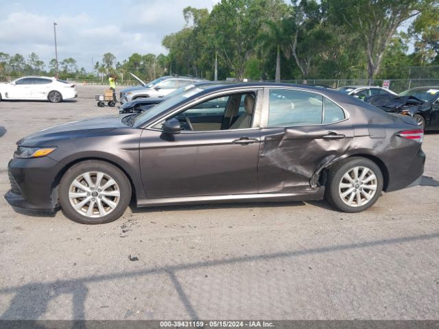 4T1B11HK0JU507939 Toyota CAMRY LE