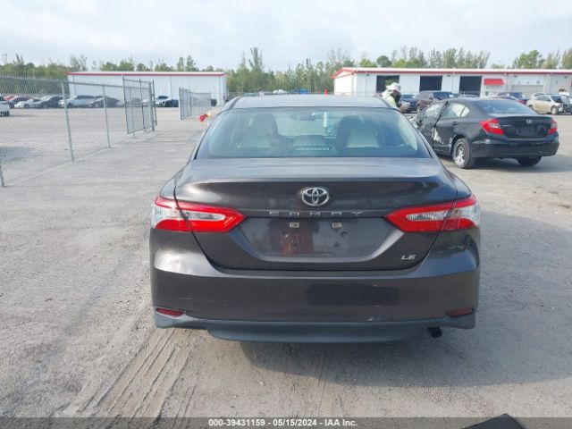 4T1B11HK0JU507939 Toyota CAMRY LE