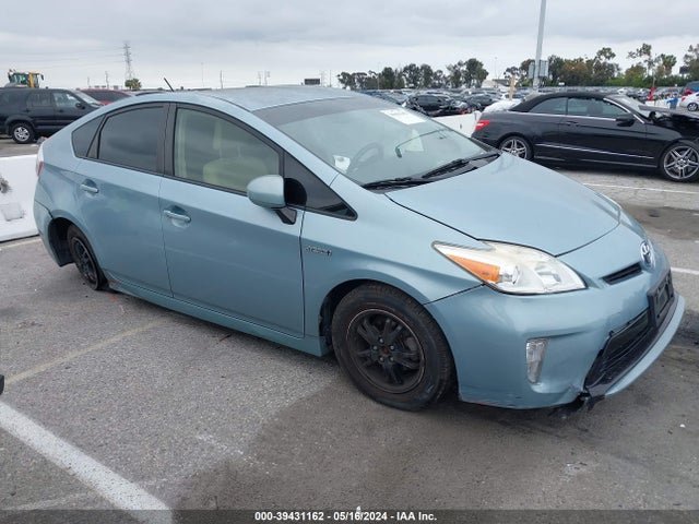 Toyota Prius Two 2015 JTDKN3DU2F1997546 Image 12