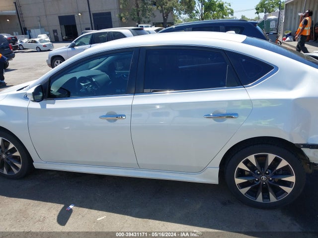 Nissan SENTRA SR 2016 3N1AB7AP5GY315723 Image 15