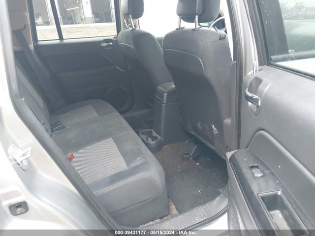 Jeep Compass Sport 2014 1C4NJDBB0ED833452 Image 8