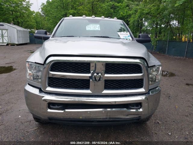 3C6UR5CJ7HG538847 RAM 2500 Tradesman  4x4 6'4 Box