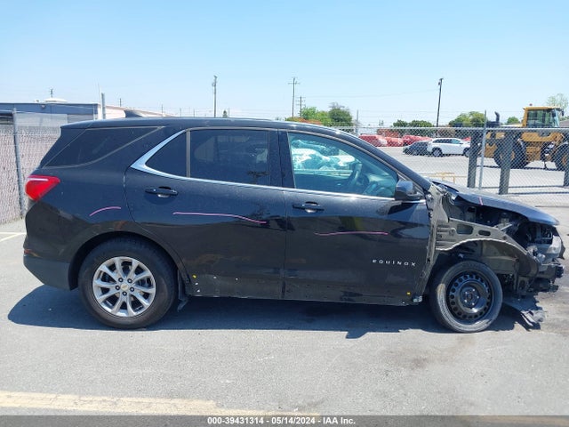 Chevrolet EQUINOX LT 2018 2GNAXSEV9J6286706 Image 13