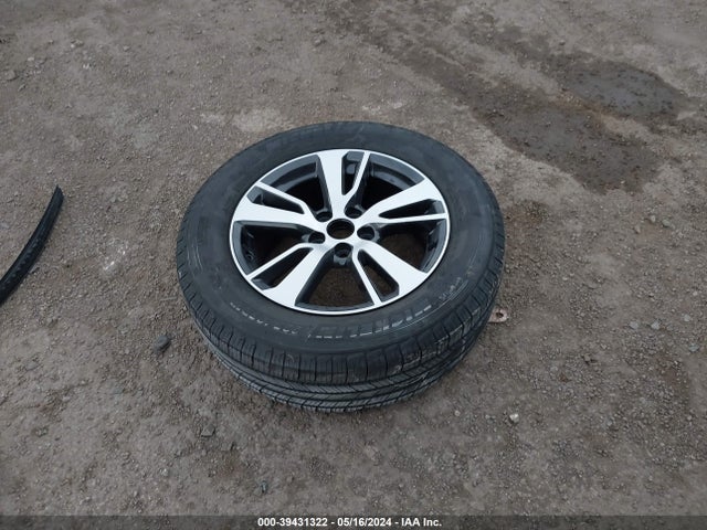 Toyota Rav4 Xle 2018 2T3WFREV1JW517046 Image 18
