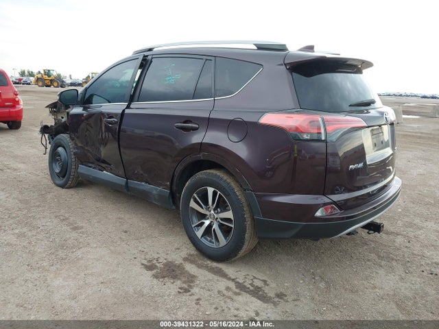 Toyota Rav4 Xle 2018 2T3WFREV1JW517046 Image 3