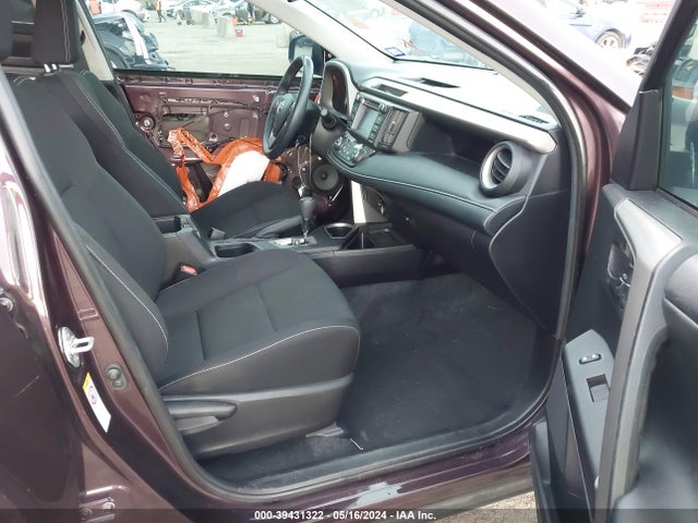 Toyota Rav4 Xle 2018 2T3WFREV1JW517046 Image 5