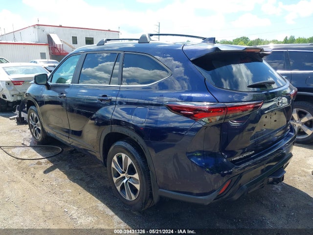 Toyota Highlander Xle 2024 5TDKDRBH8RS535849 Image 3
