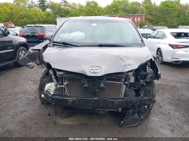 Toyota Sienna Xle 7 Passenger 2014 5TDDK3DC1ES091608 Image 12